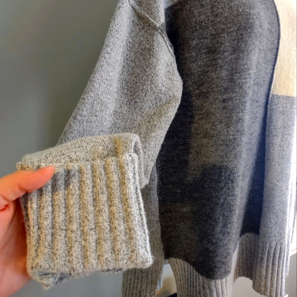 Cyrus Color Block Mock Neck Sweater, Size Medium,… - image 4